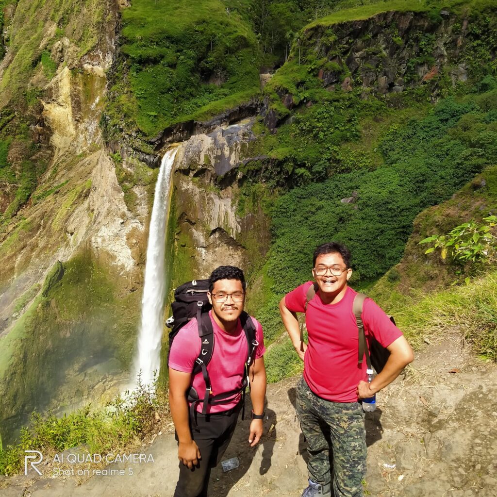 Rinjani Trekking 3D-2N Summit & Lake Finish Torean Village